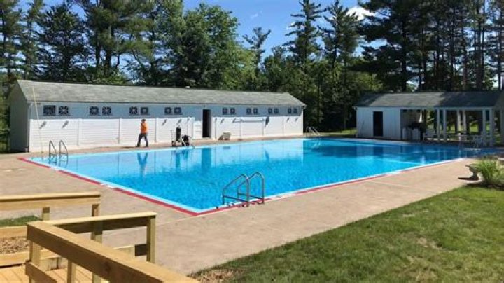 Lieutenant governor opens State House pool for use by kids
