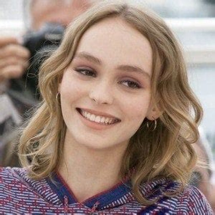 Lily-Rose Depp Bio, Age, Height, Wife, Net Worth Movies and Tv Shows