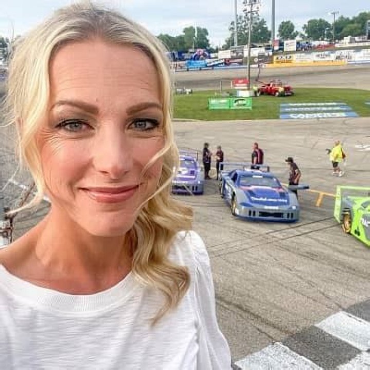 Lindsay Czarniak Net Worth 2024