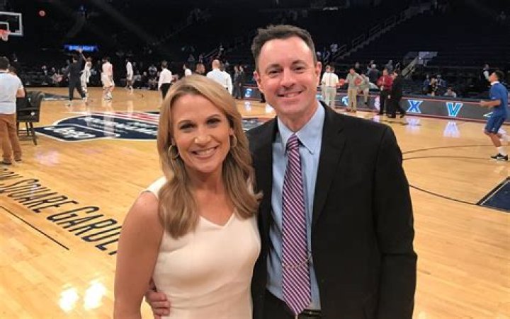 Lisa Byington Bio, Age, Height, Husband, Salary, Net worth, Milwaukee Bucks