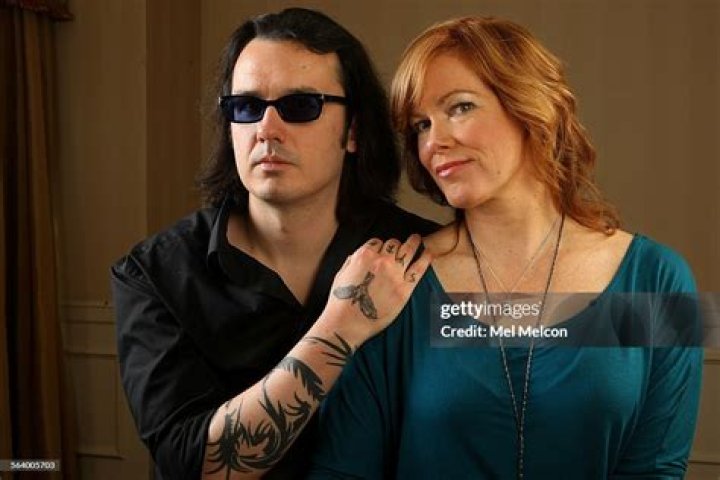 Lorri Davis untold truth about Damien Wayne Echols' wife