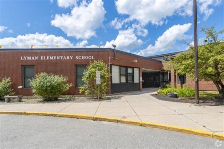 Lyman Elementary School - Lyman