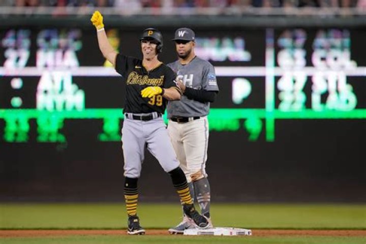 Maggi gets 1st big league hits, Pirates sweep Nats 6-3, 16-1