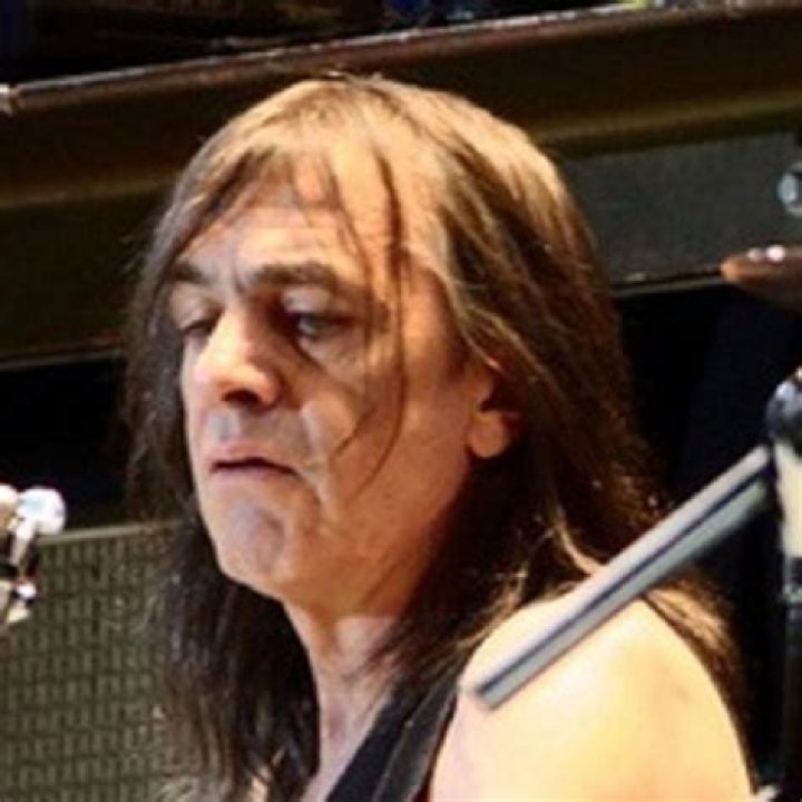 Malcolm Young - Bio, Net Worth, Height