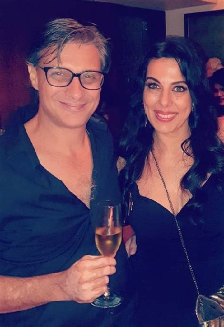Maneck Contractor - Bio, Age, Net Worth, Height, Married, Nationality, Body Measurement, Career