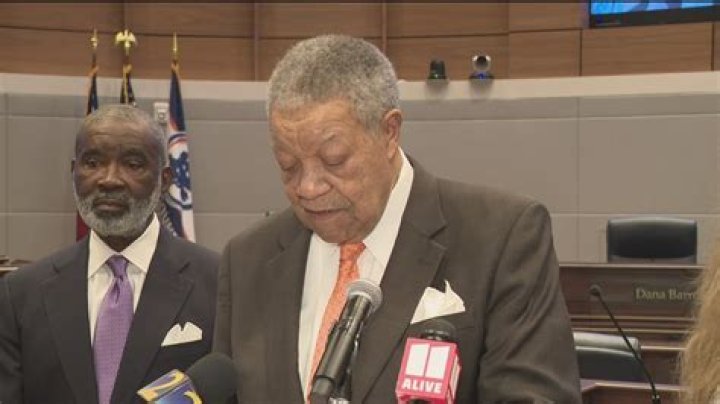 	Margate Commissioner Arthur Bross dies at 74	