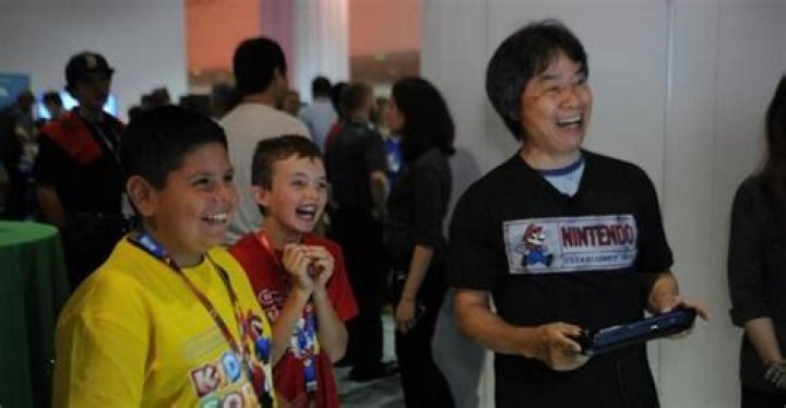 Mario Maker is as joyful as that Miyamoto photo