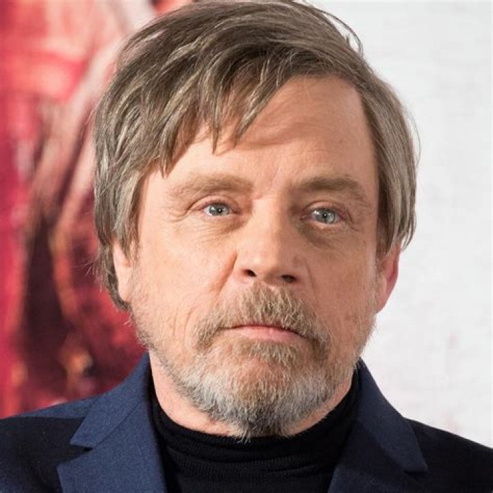 Mark Hamill - Bio, Net Worth, Height