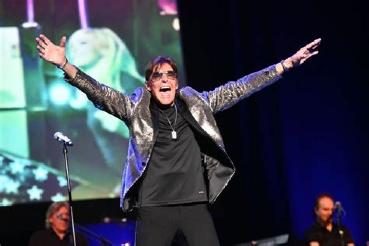 Mark Lindsay Net Worth 2024