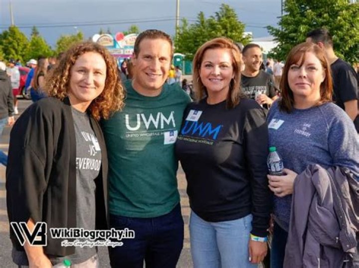 Mathew Ishbia: Wiki, Bio, Age, UWM, Net Worth, Phoenix, Mercury, Wife
