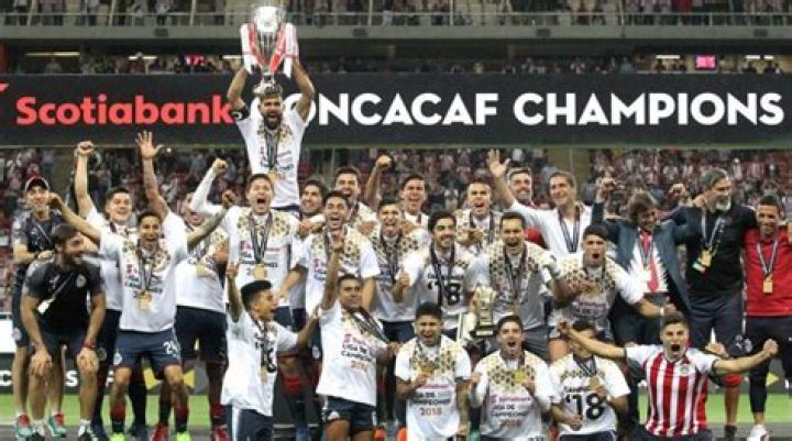 Matias ALMEYDA wins CONCACAF Champions League with Guadalajara