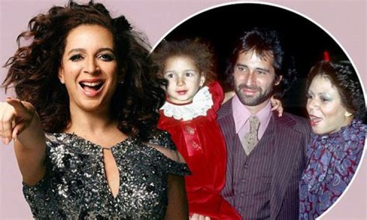 MAYA RUDOLPH NAMES FOURTH CHILD AFTER LATE MOM
