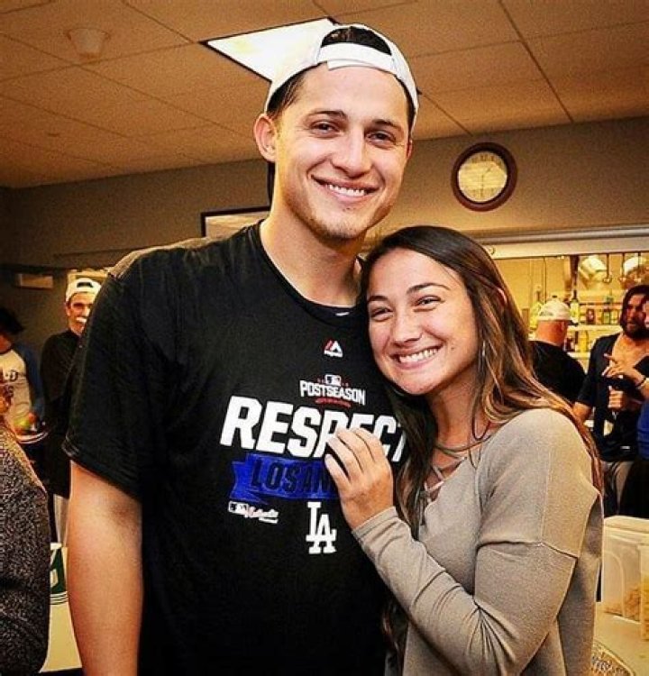 Meet Madisyn Seager, Her Net Worth, Relationship Duration & More