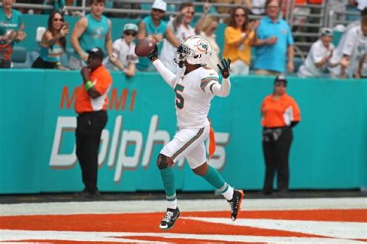 
Miami Dolphins |	Chris Perkins: Dolphins must use Jalen Ramsey to shadow Buffalo’s Stefon Diggs	