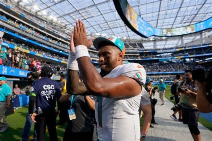 
Miami Dolphins |	Dolphins Q&A: Is Tua’s price tag going up? Plus questions on run game, Isaiah Wynn, David Long Jr.	