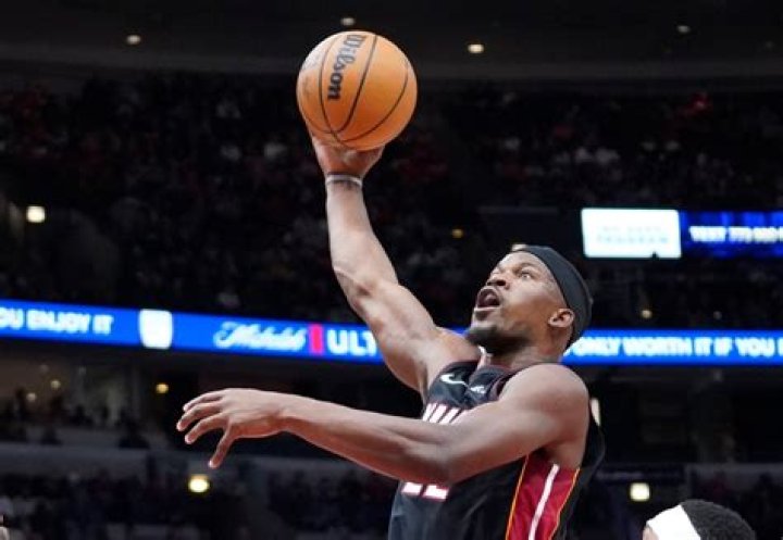 
Miami Heat |	Jimmy Abdul-Jabbar adds a hook to Heat’s move back to win column	