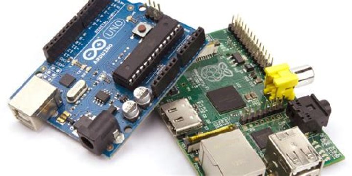Microcontrollers vs. Single-Board Computers: What’s the Difference?