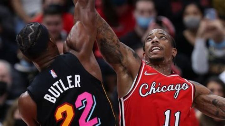 	Midrange Masters: Heat’s Jimmy Butler, Bulls’ DeMar DeRozan do it from old-school terrain	