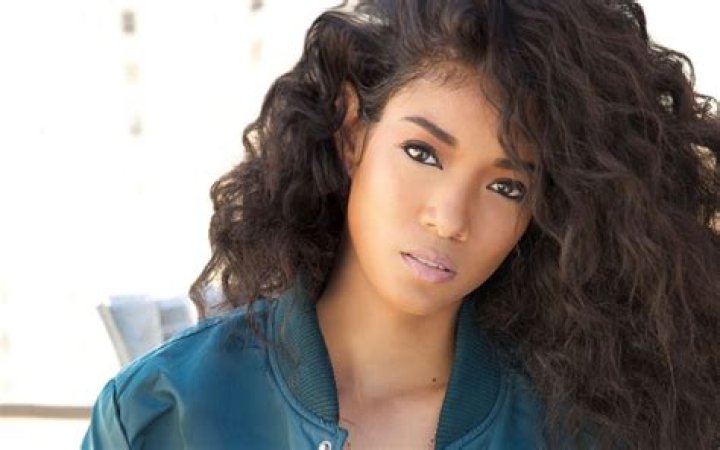 Mila J Biography