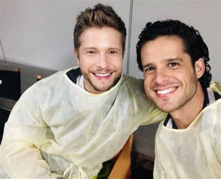 Miles Gaston Villanueva: Wiki, Bio, Age, Height, Wife, Family, Net Worth