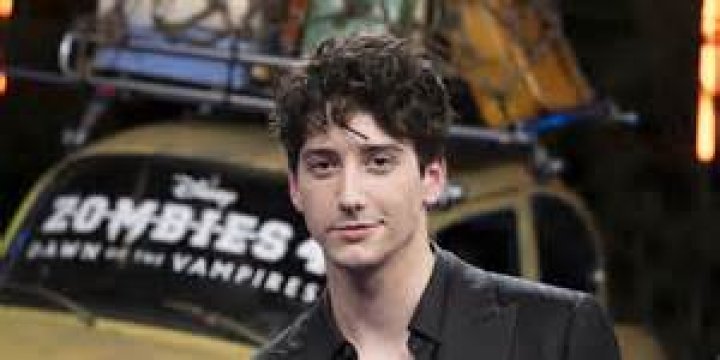Milo Manheim's Current Relationship Status: Who Is His Girlfriend Now?