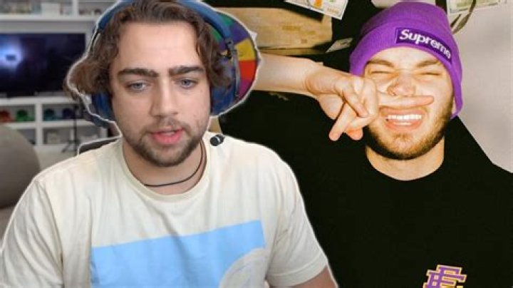Mizkif left speechless after 11-year-old Adin Ross fan claims he tried gambling