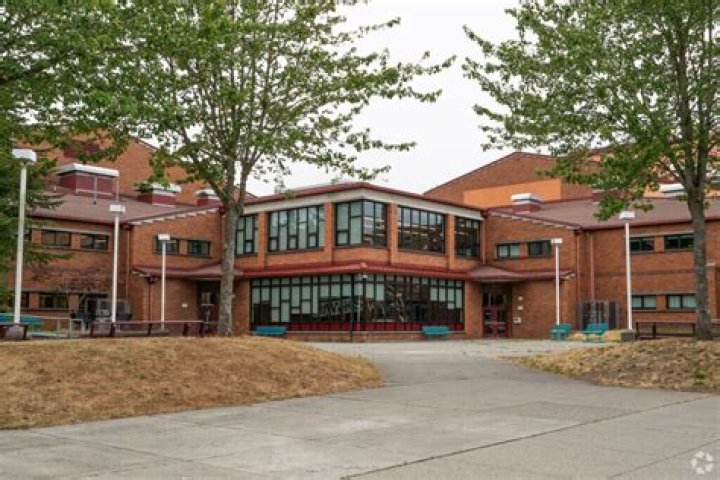 Mountlake Terrace High School - Mountlake Terrace