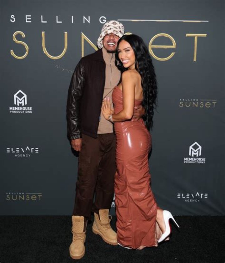 NICK CANNON’S GIRLFRIEND, BRE TIESI, GIVES INSIDE LOOK AT THEIR GENDER REVEAL PARTY