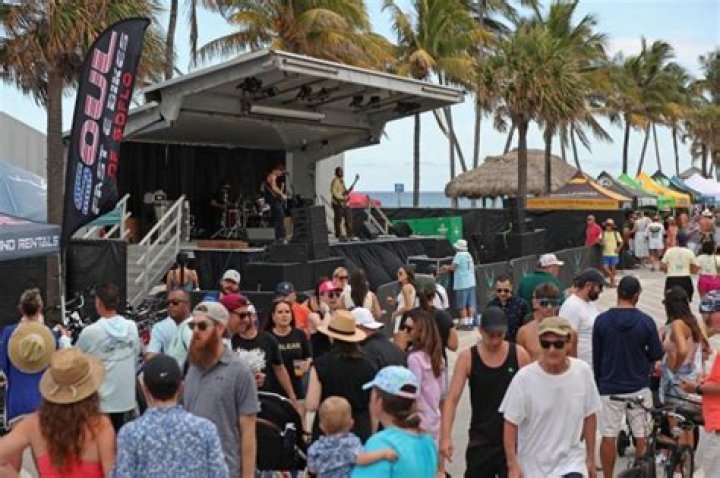 	Ocean Brews & Blues festival in Deerfield Beach | PHOTOS	