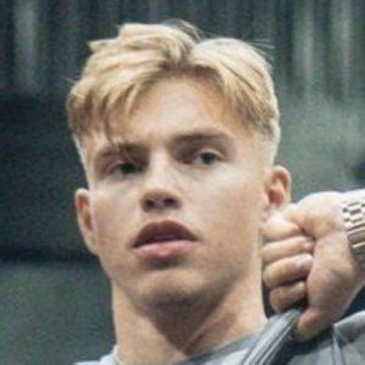 Oliver Forslin Net Worth | Bio, Family, Address, Career