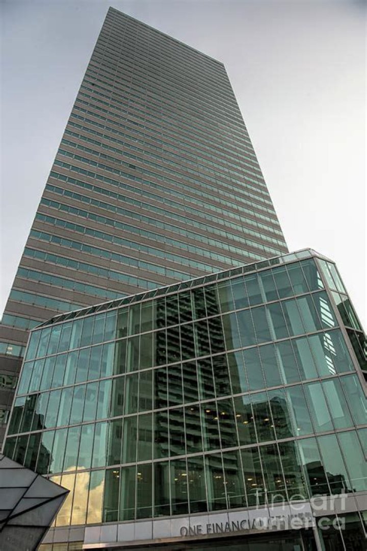 	One Financial Plaza sells for $86.75 million	