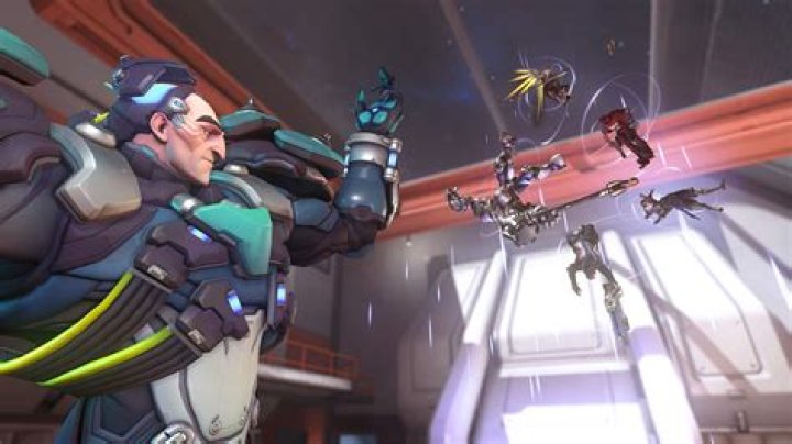 Overwatch players uninstalling game over smurfing problems