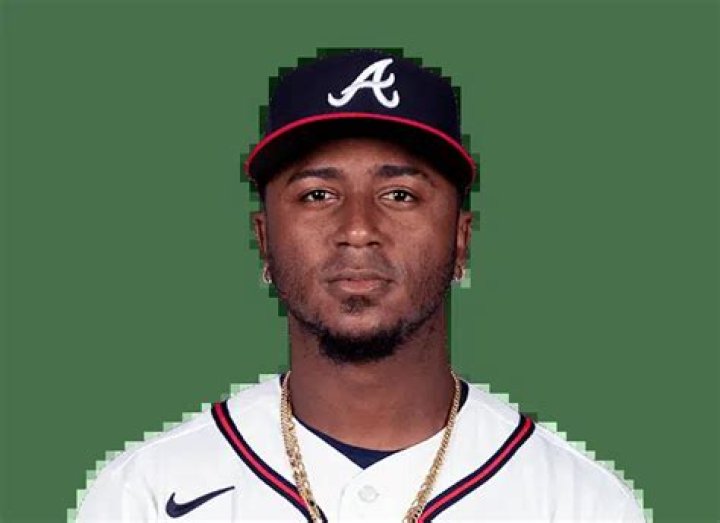 Ozzie Albies: Wiki, Age, Bio, Height, Girlfriend, Family, Net Worth