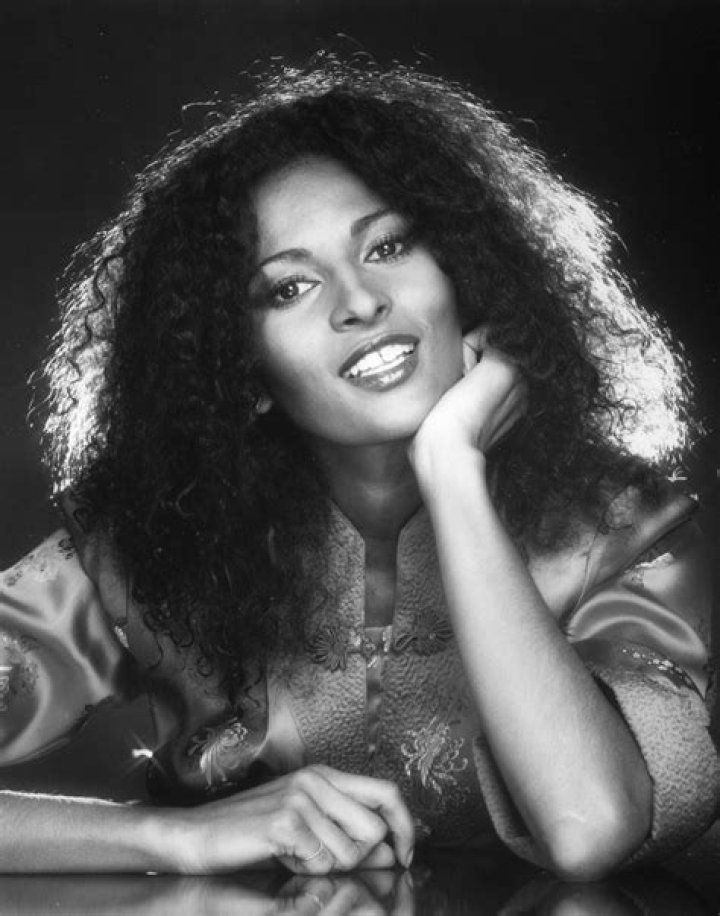 Pam Grier's Colorful Dating History: A Deep Dive