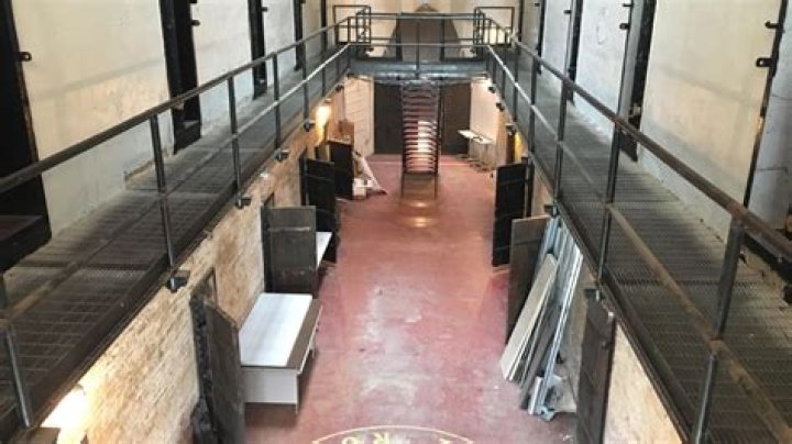 Paranormal investigation team explores former Clearfield County jail