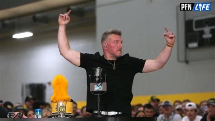 Pat McAfee Net Worth How Rich Is Pat McAfee Now?