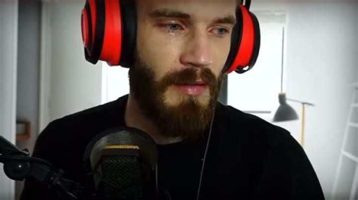 PewDiePie mocks YouTube apology videos with troll livestream