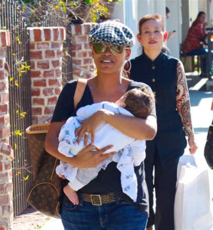 PHOTOS: NIA LONG AND BABY KEZ HIT THE TOWN