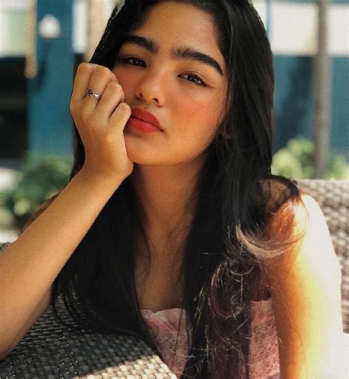 Pinay Scandals: Unraveling The Controversies Surrounding Filipino Celebrities