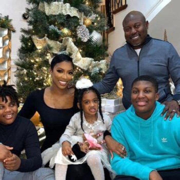 PORSHA WILLIAMS, SIMON GUOBADIA, AND KIDS ENJOY THE HOLIDAYS IN JAMAICA