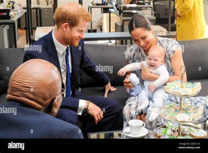 	Prince Harry, Meghan Markle expecting their second child: ‘Archie is going to be a big brother’	