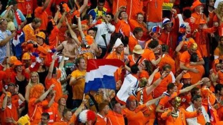 Provokationen auf Orange – 11FREUNDE