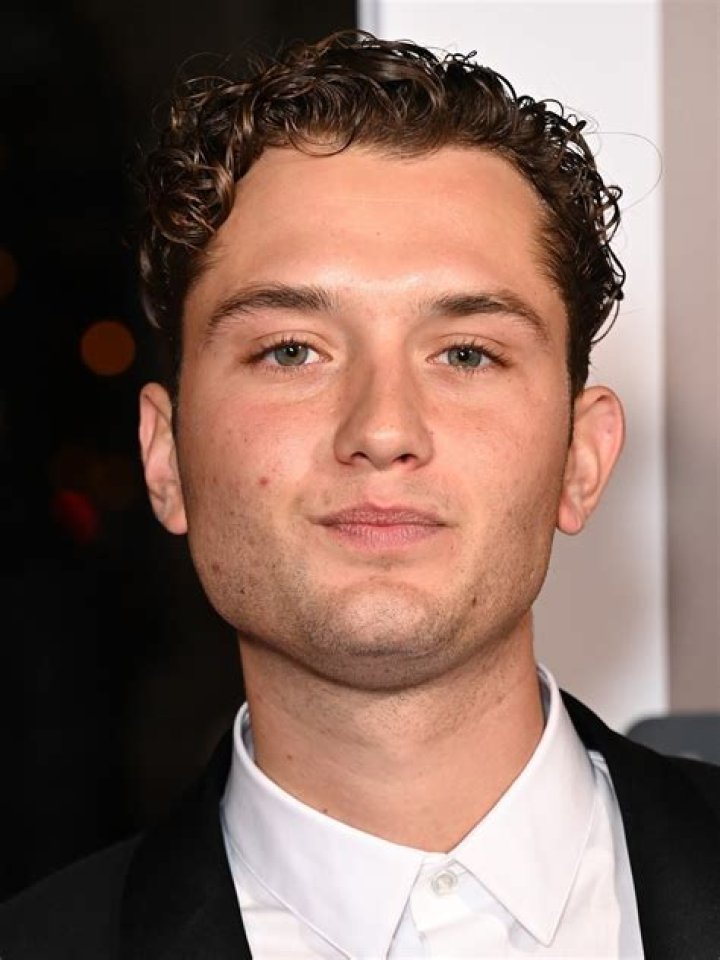 Rafferty Law Model : Wiki, Age, Bio, Height, School, Mother, Birthday