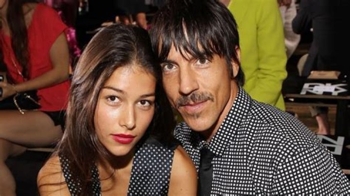 Red Hot Chili Peppers Singer Dating 19-Year-Old: A Look Into The Relationship
