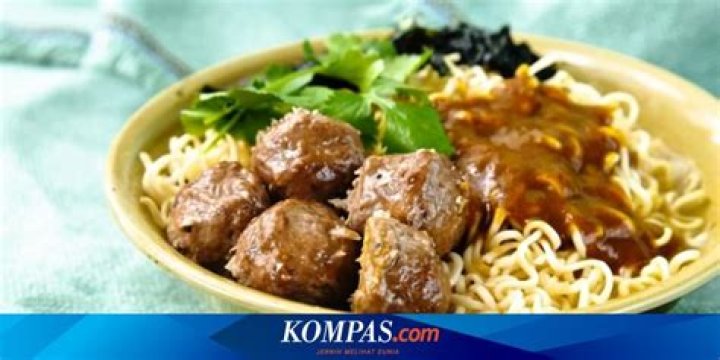 Resep Mi Ayam ala Abang Penjual dan Cara Buat Minyak Bumbunya