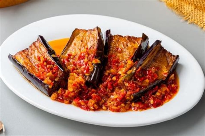 Resep Terong Balado, Pedasnya Bikin Tambah Nasi