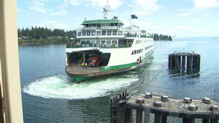 Residents of Washington state island prepare as Ferrymageddon begins
