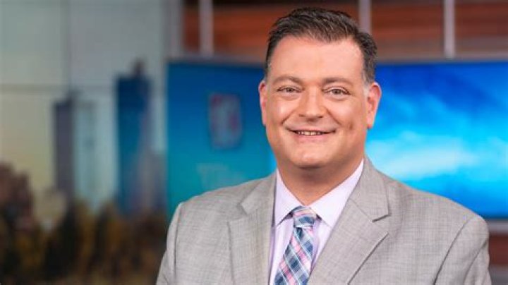 Rich Caniglia Bio, Age, Height, Husband, Salary, Net Worth, Channel 10
