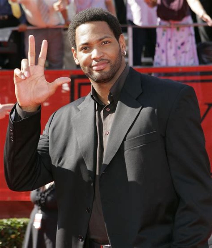 ROBERT HORRY’S DAUGHTER DIES FROM RARE DISEASE