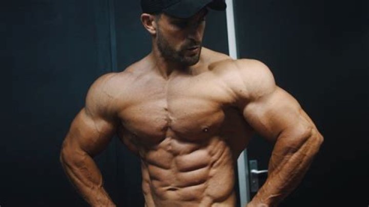 Ryan Terry Training Split | MYPROTEIN™